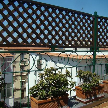 Sorrento Inn Guesthouse Экстерьер фото